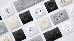 Розетки и выключатели